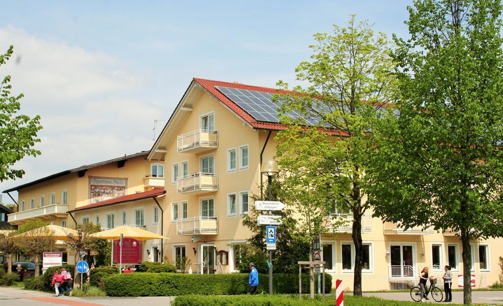 Appartementhaus Stoeckl บาดฟึสซิง ภายนอก รูปภาพ